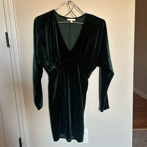 Gianni Bini size small green velvet dress. Worn once.